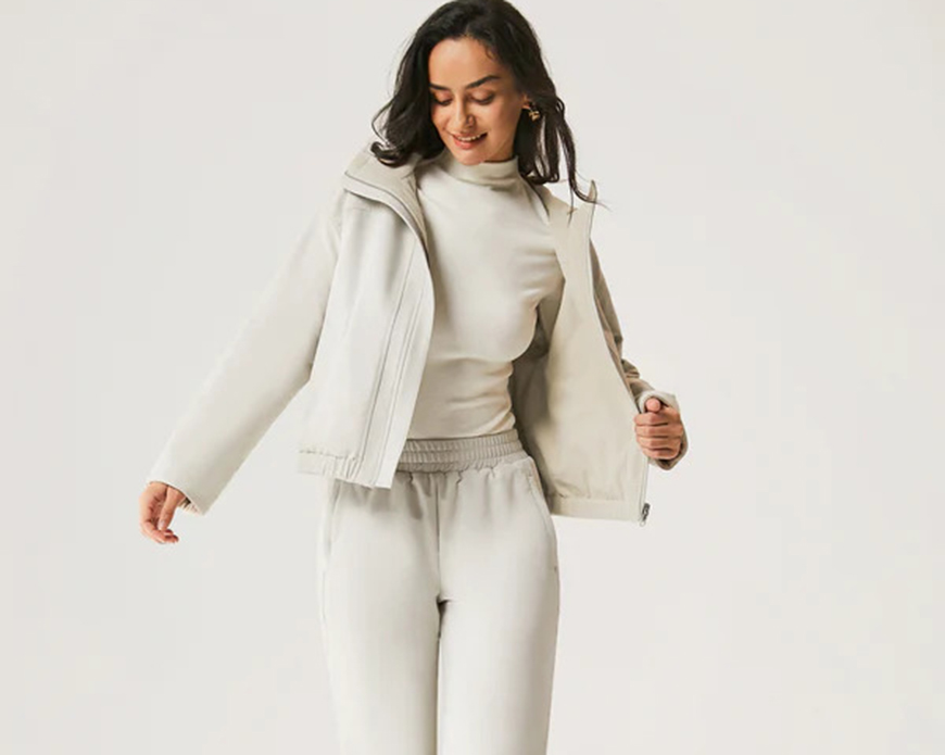 The Balance of Warmth and Style: My Four-Season Story with Jackets